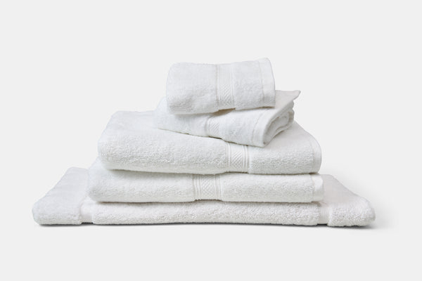 【新品／タグ付】pois towel touch knit ホワイト Hotel Towel | Luxury Terry Combed Cotton | TM Plush – Thomaston-Mills